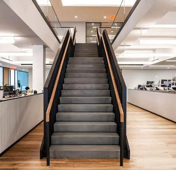 30+ Examples of Modern Stair Design That Are a Step Above the Rest