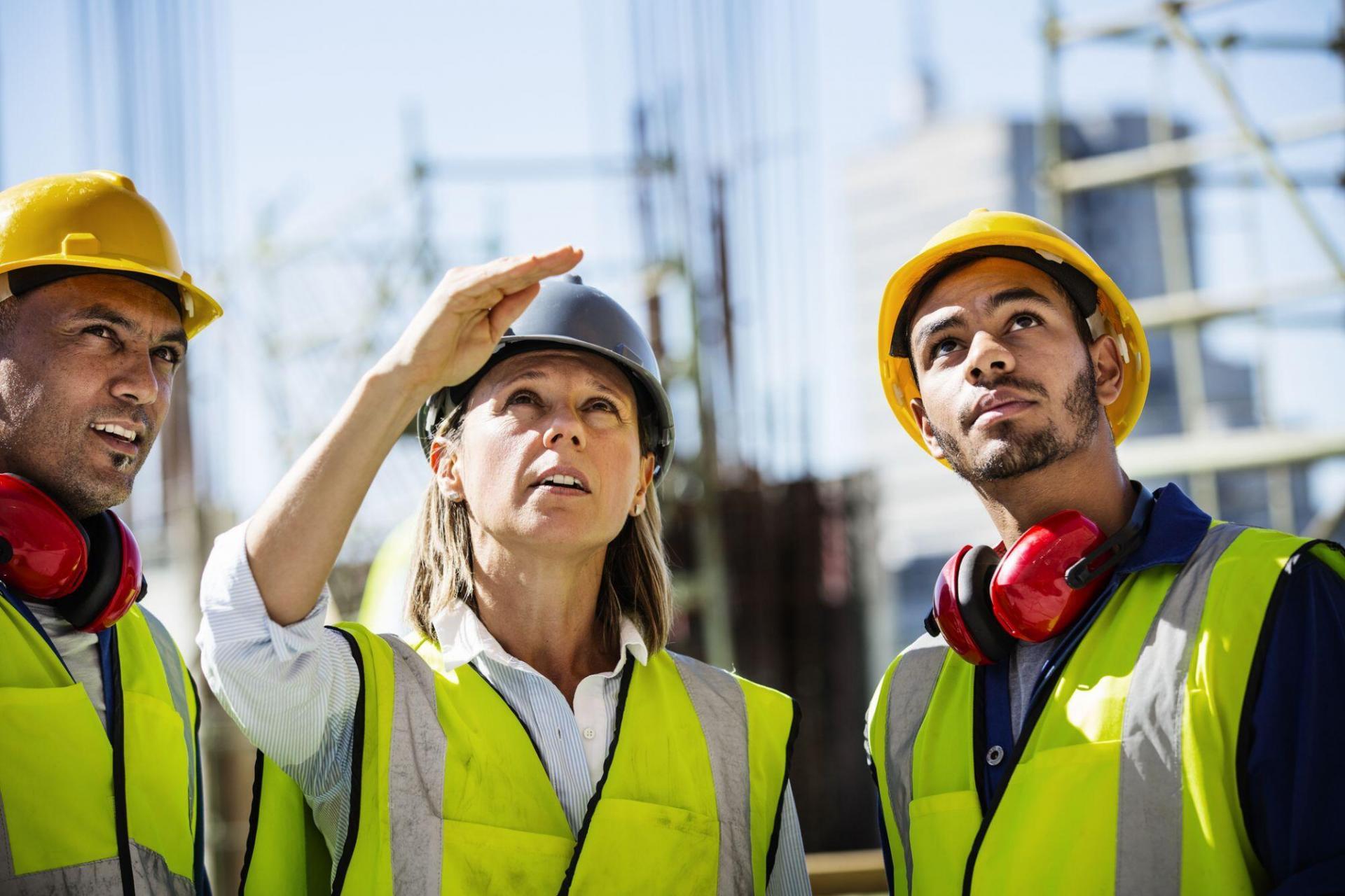 Inclusion Of Women In Construction Industry Structville   20190130192656 GettyImages 552721707 1 1920x1280 