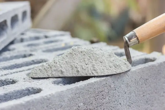 https://structville.com/wp-content/uploads/2020/10/cement-powder-on-trowel.jpg